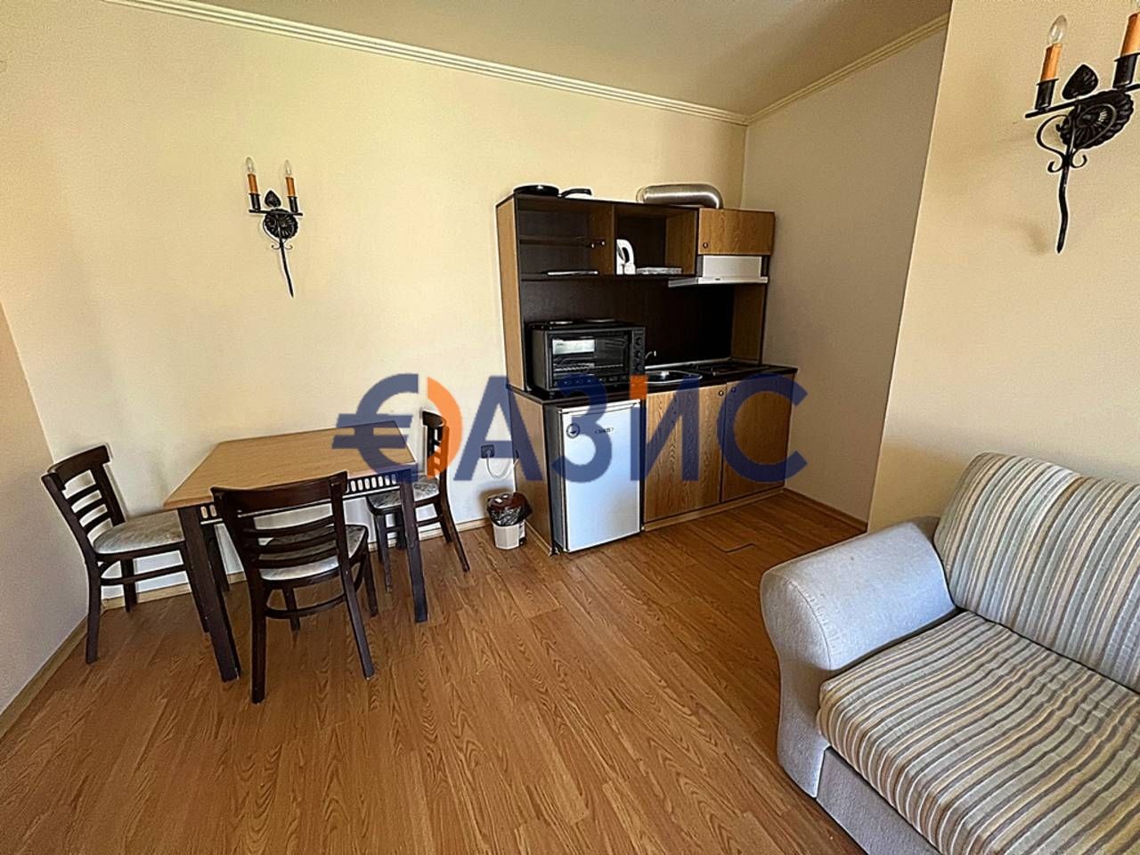 Продава се Двустаен апартамент в к.к. Елените - 64 кв.м за 727 €/кв.м - Снимка #5