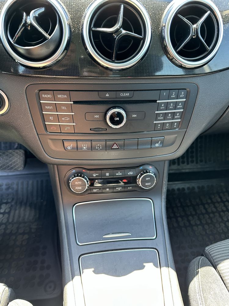 Mercedes-Benz B250e, electric, nu Spring, 180 cai putere