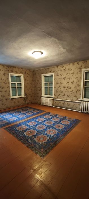 ПРОДАМ ДОМ в центре города ЕСИК