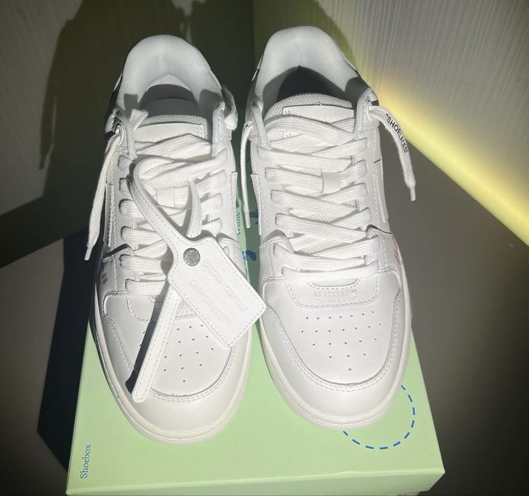 Adidasi off white out off office