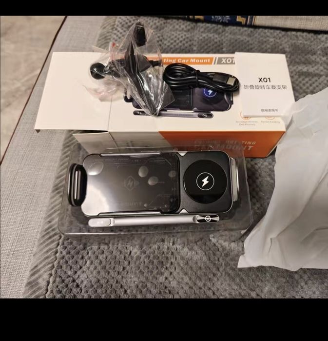 Продам автоматический держатель для телефона в машину