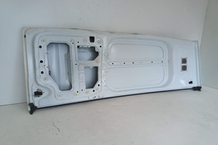 Usa  batanta dreapta spate Renault Trafic a 3-a generatie