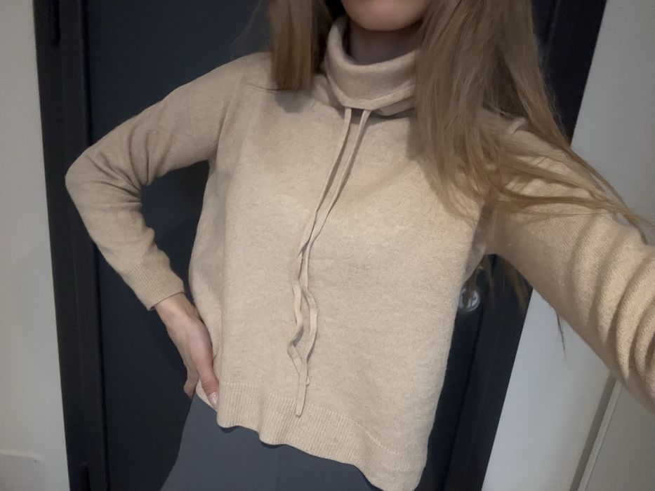 Вълнен Пуловер Massimo Dutti xs