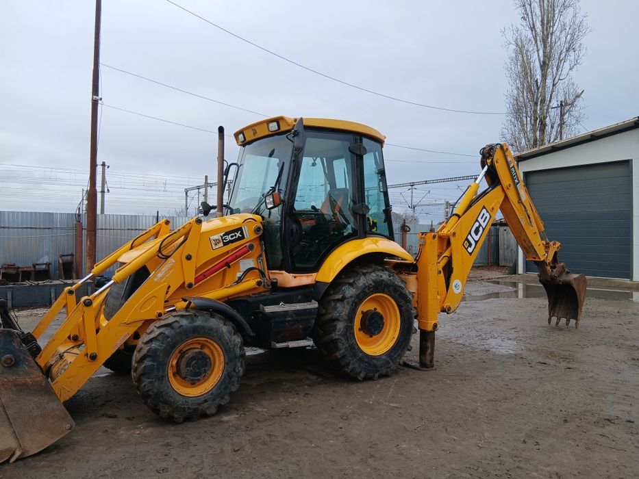 Vand buldoexcavator jcb 3cx