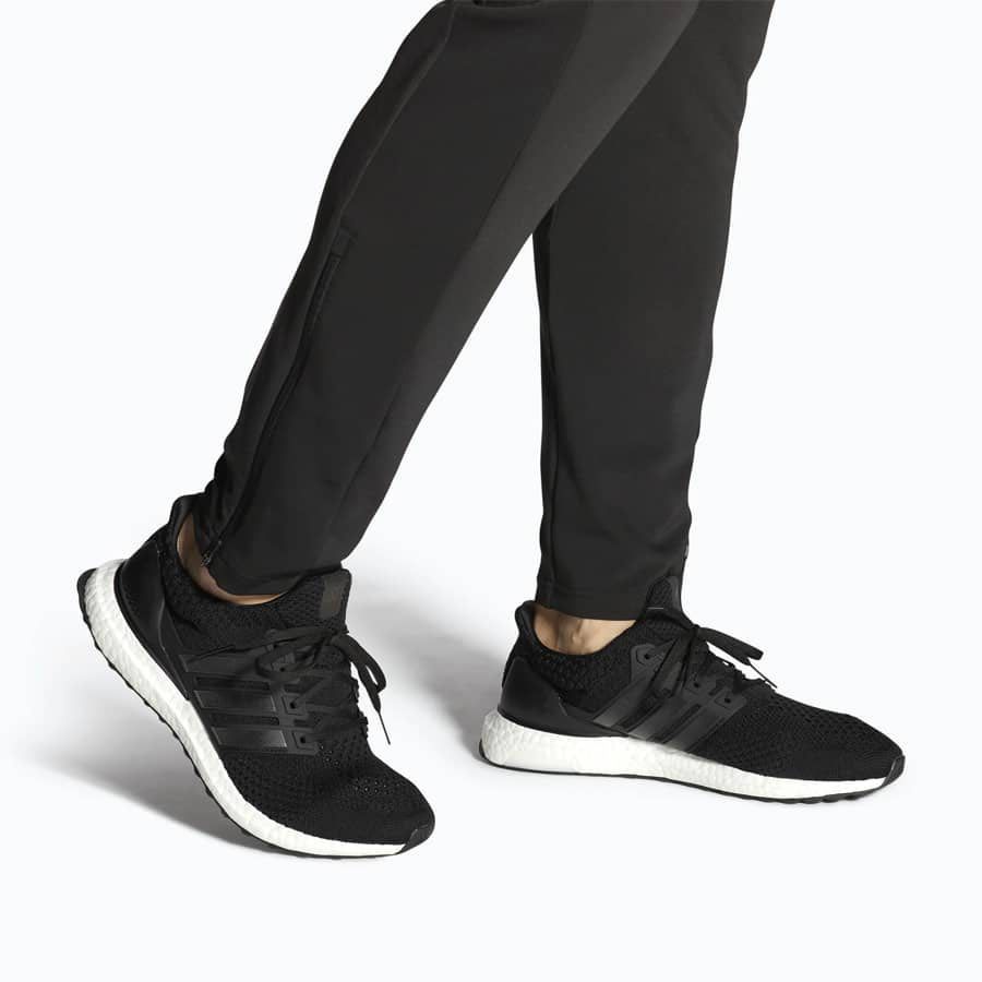 Adidas Ultraboost номер 46