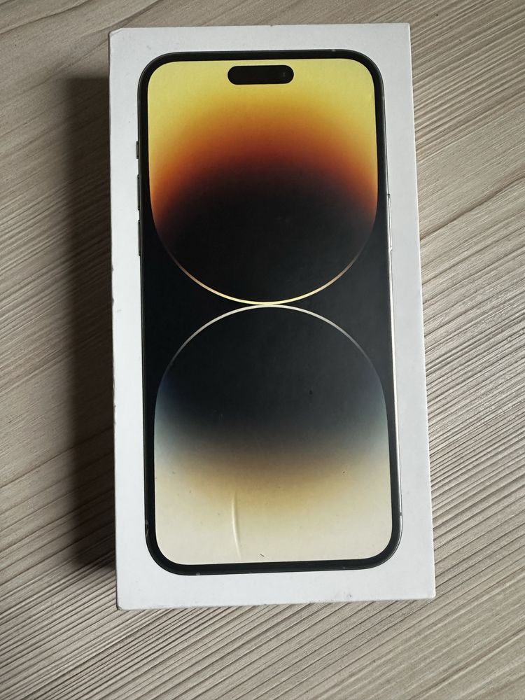Продавам iphone 14 pro max 128gb
