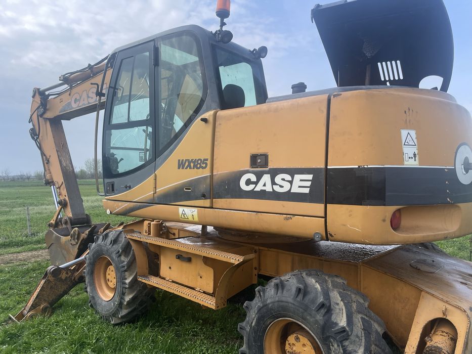 Excavator pe roti case wx185