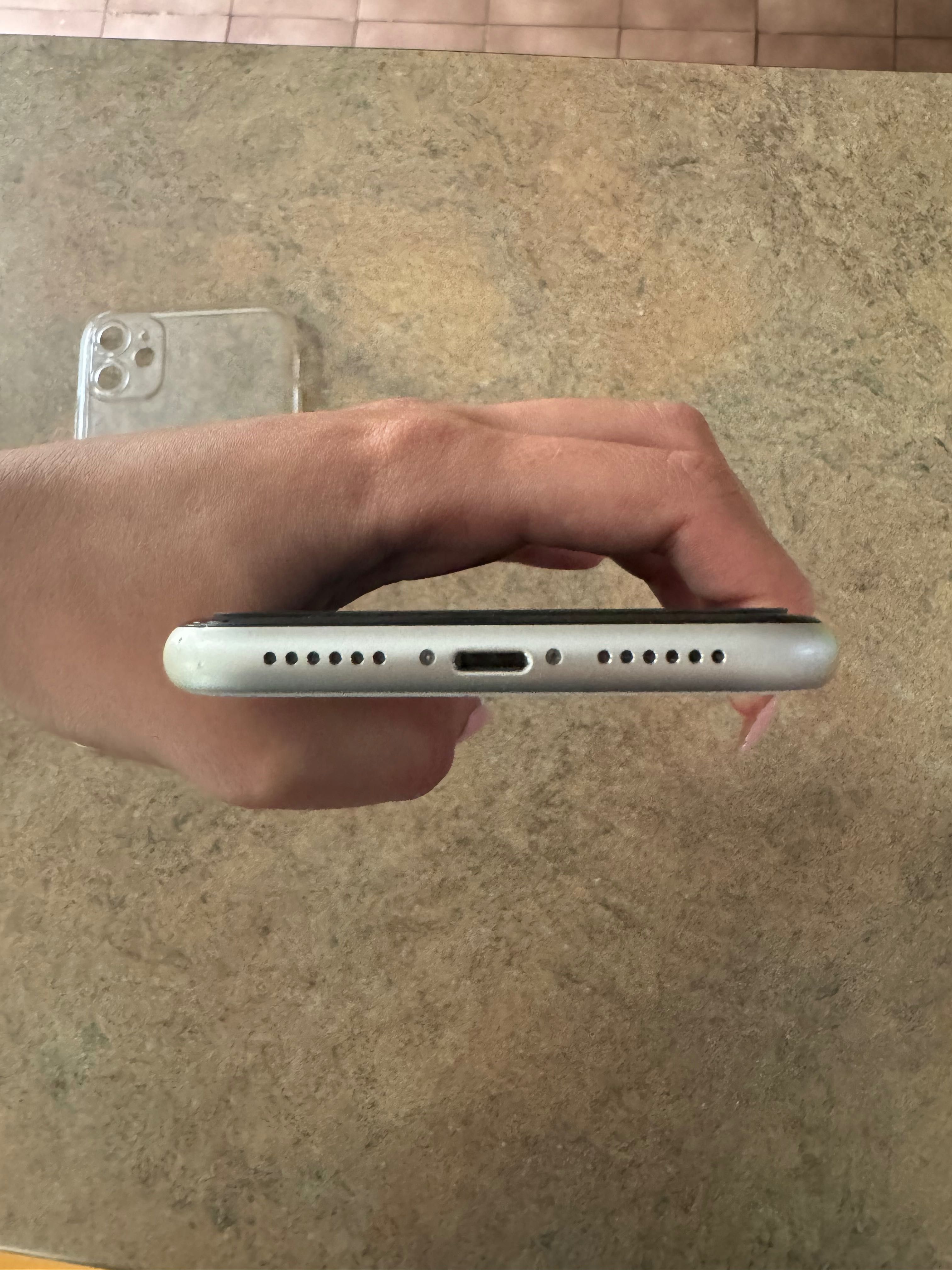 Iphone 11 без забележки