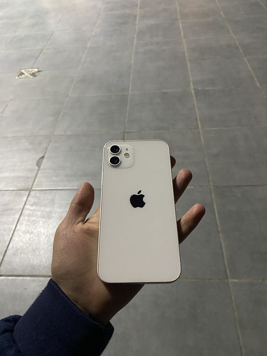 Iphone 12 128 gb holati yaxshi aybi yo hamma joyi radnoy 5G ishld