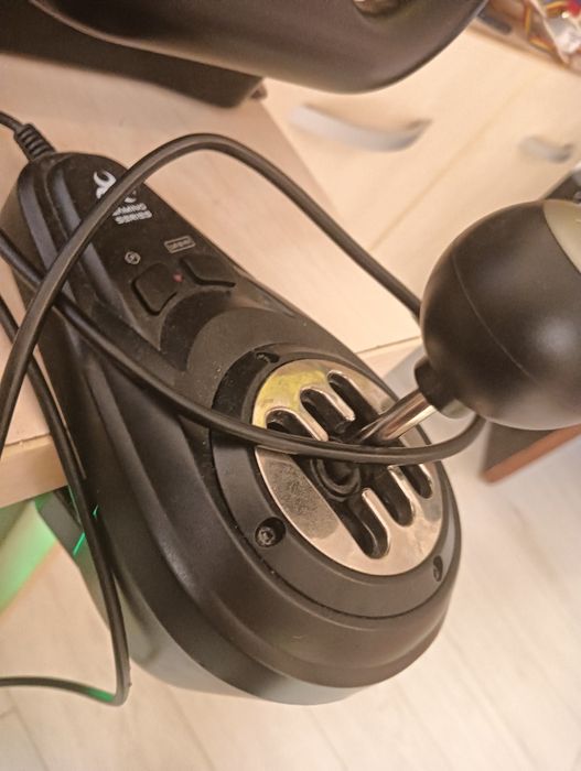 Volan de gaming myria