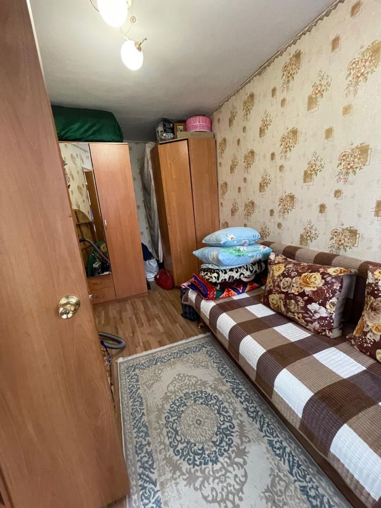 Продам 2 х ком Черемушки 2 этаж