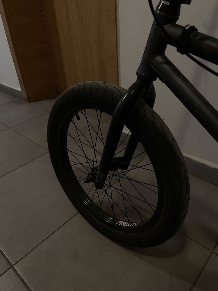 BMX колело на KINK BMX