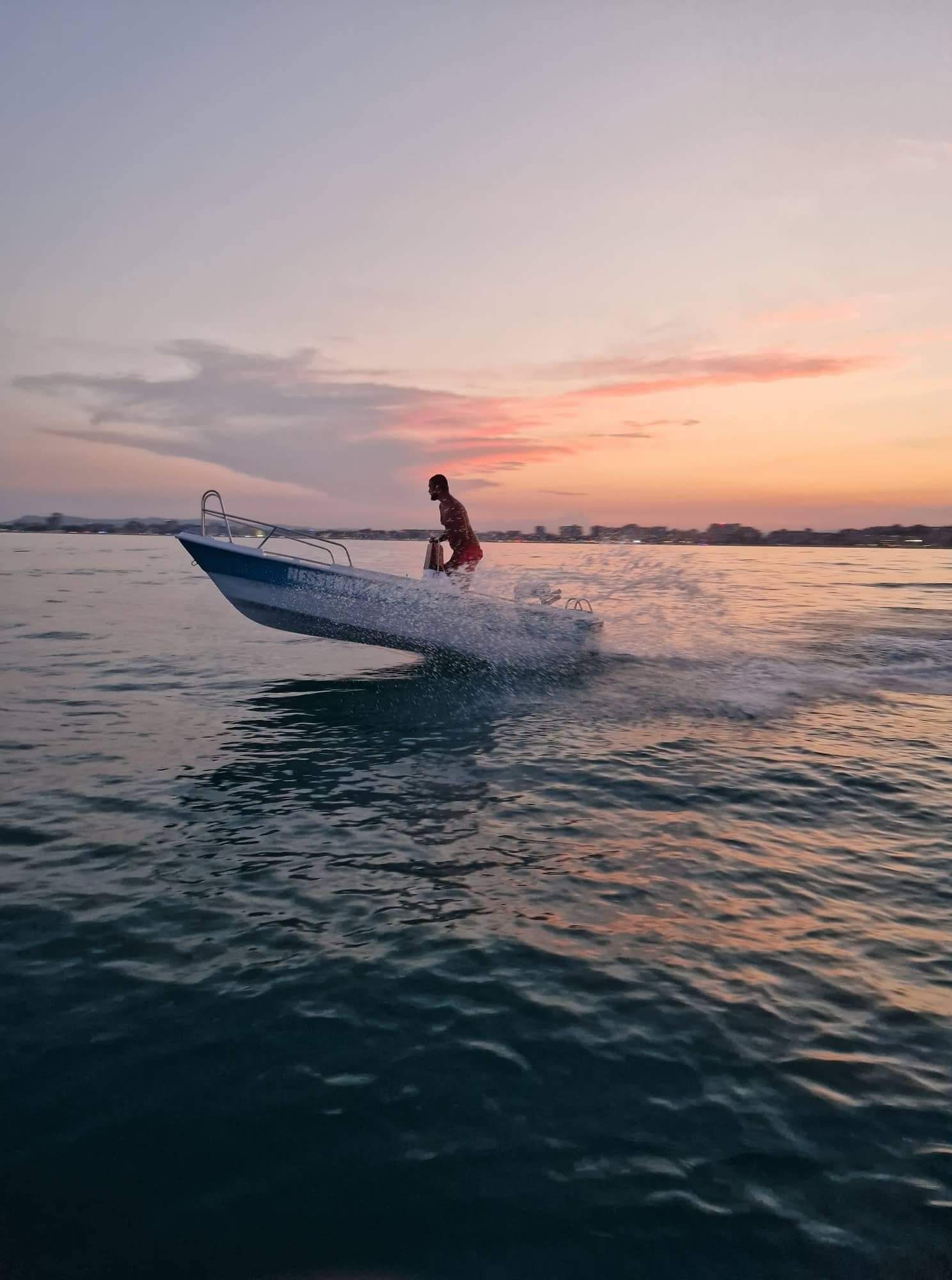 Nessebar Boats Rental / Лодки Под Наем / Лодка
