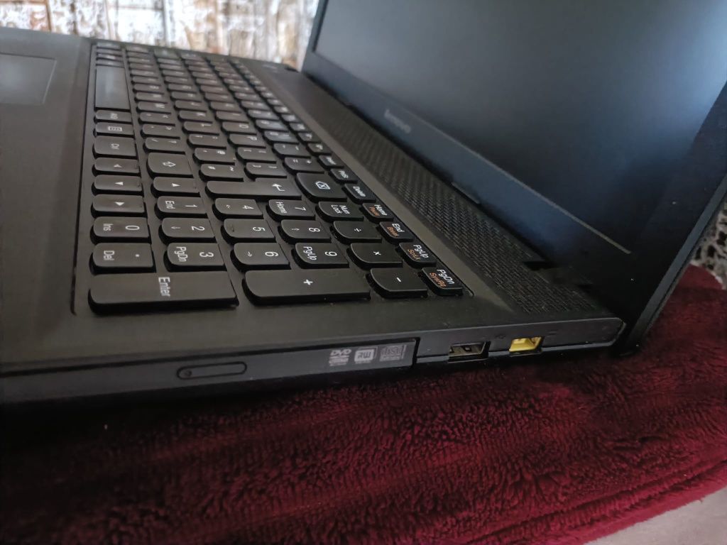 Vând laptop Lenovo G510 + Laptop Asus X540S