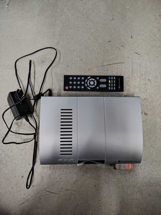 Продавам сателитен приемник булсатком