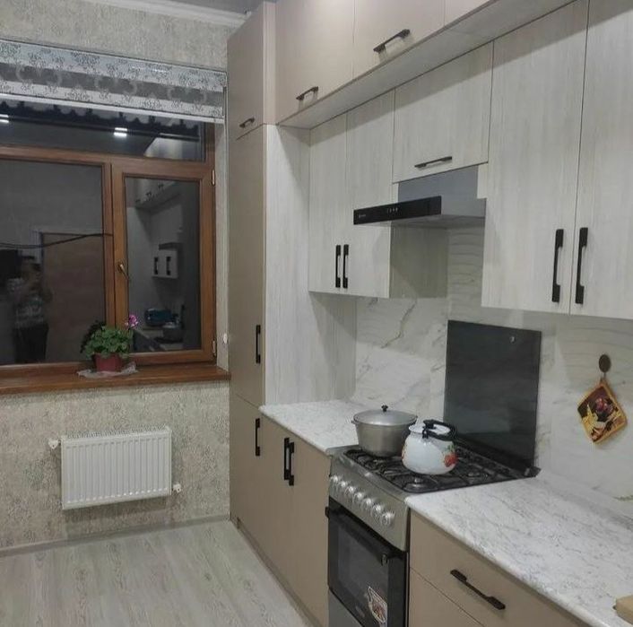 Kuxni mebel zakazga yosabbaramiz