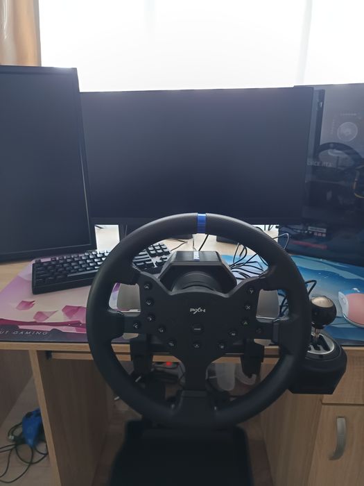 Vând volan pxn v99 compatibil cu PS5/PS4/Xbox One/X/S/ PC