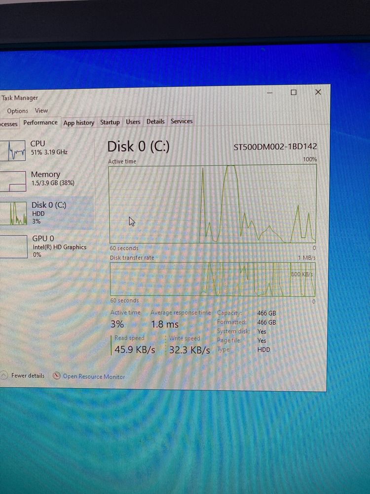 Calculator Dell:  Cpu: G3250 Ram: 4gb HDD: 500gb