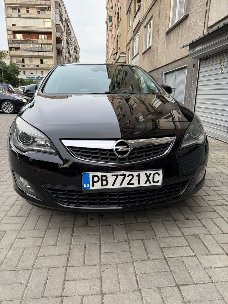 Opel Astra Cosmo 2.0 Diesel Уникална !