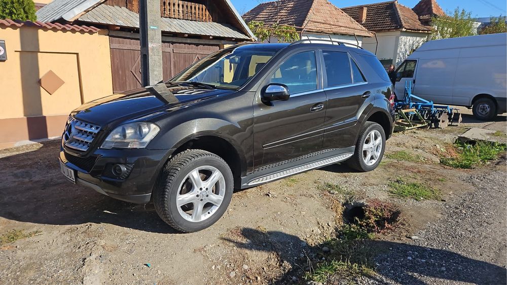 Mercedes ML 320/ variante