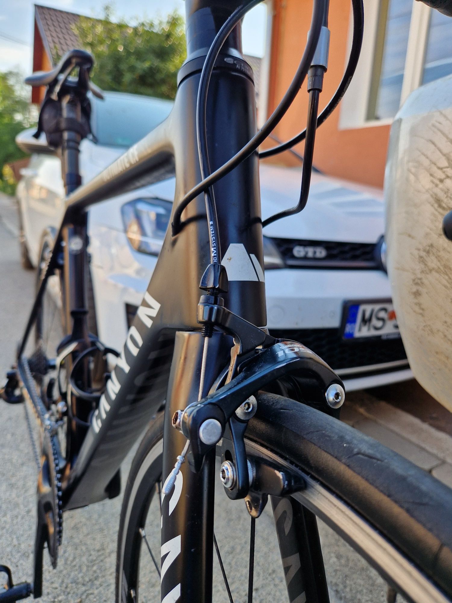Cursiera Canyon Ultimate CF 7 Di2