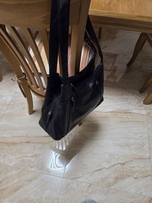 Дамска чанта от естествена кожа