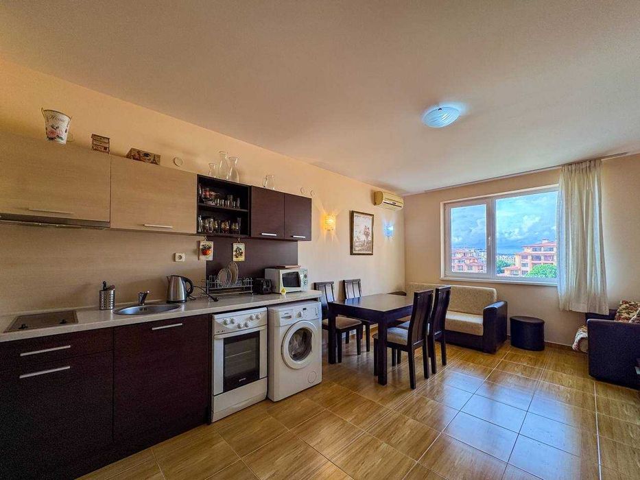 Продава се Двустаен апартамент в Свети Влас - 66 кв.м за 772 €/кв.м - Снимка #1