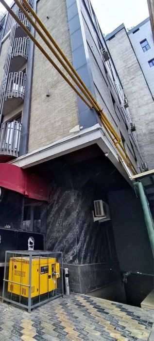 Аренда под офис Аэропорт Корзинка БЦ, 250м2 5 комната 2000$