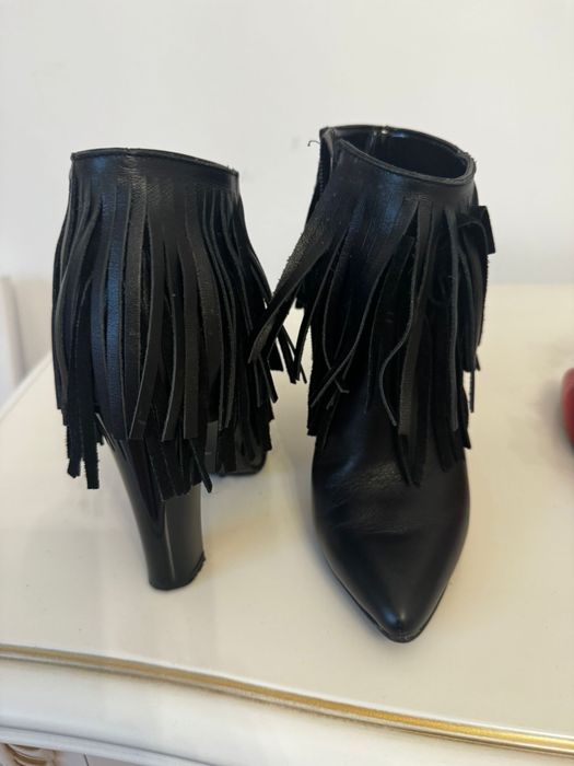 Pantofi eleganti diverse