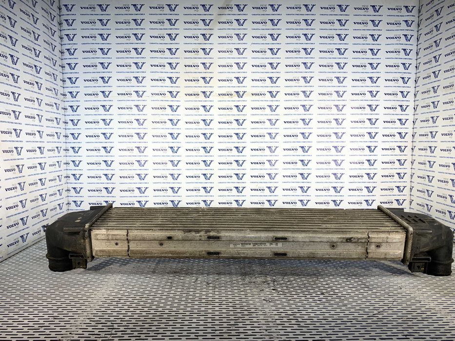 Radiator Intercooler Volvo S80 V40 V70 XC70, 2008 XC60 2017 , 31338474