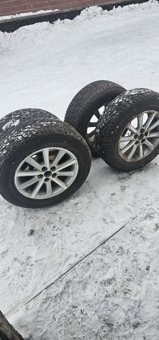 Продам диски с резиной