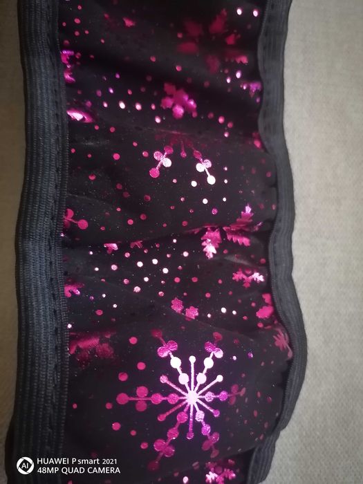 Велурен калъф на цветя и звезди за волан на женски автомобил