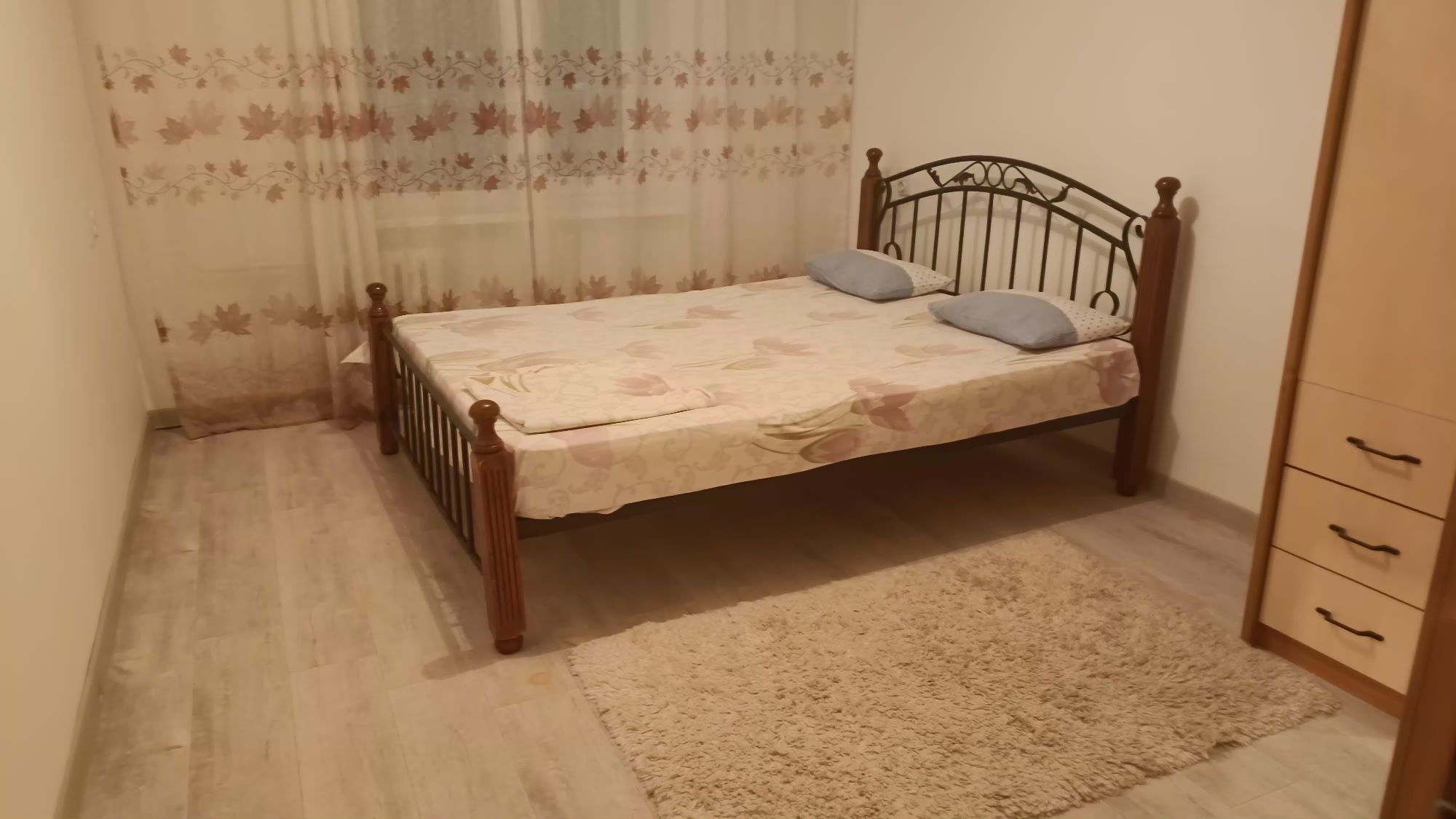 Сдам 2 комнатную квартиру
