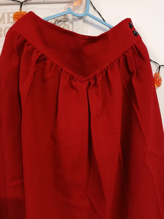 Fusta midi roșie vintage eleganta mărimea S sezon rece dama 36