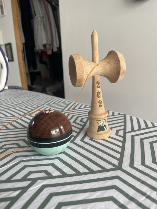Kendama Krom Iji