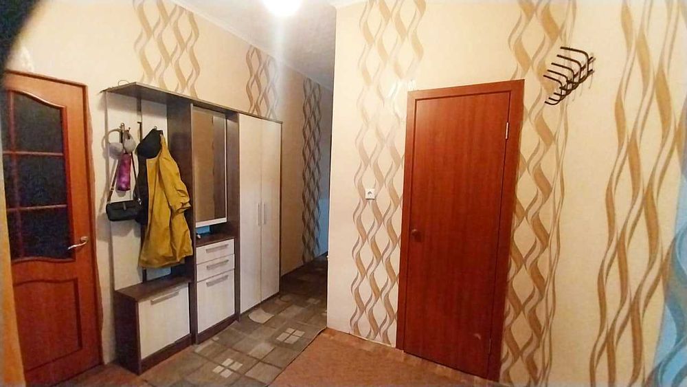 Предлагаем 4-ком благоустроенный дом в п. Долинка