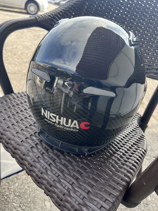 Casca nishua si costum moto