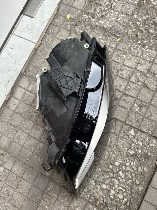 Audi A4 B8 ляв фар фарове