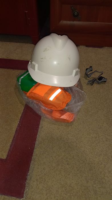 Каска стройтельная фильтр