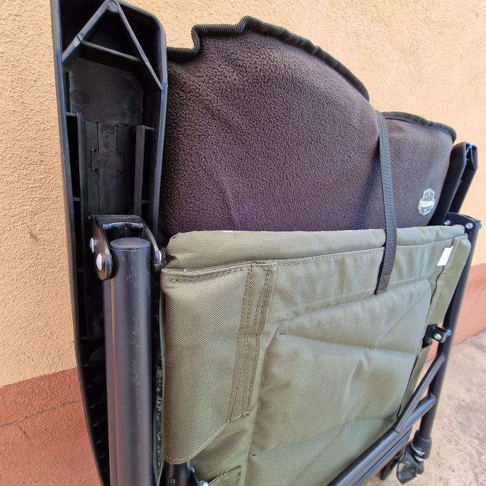 Vând Scaun pescuit Delphin Triumph C2G