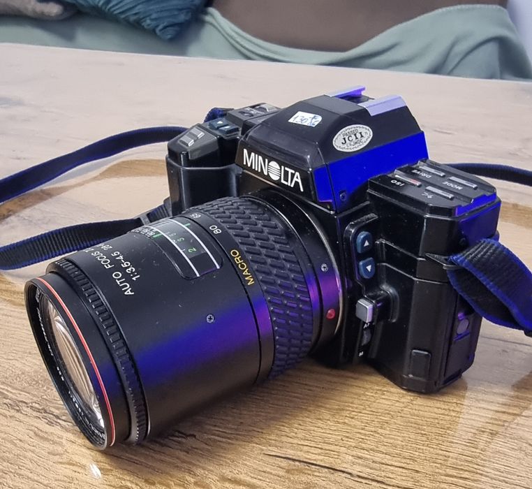 Фотоапарат Minolta 7000