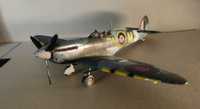 подарочная модель самолёта Spitfire 1/48 Tamiya Japan!!