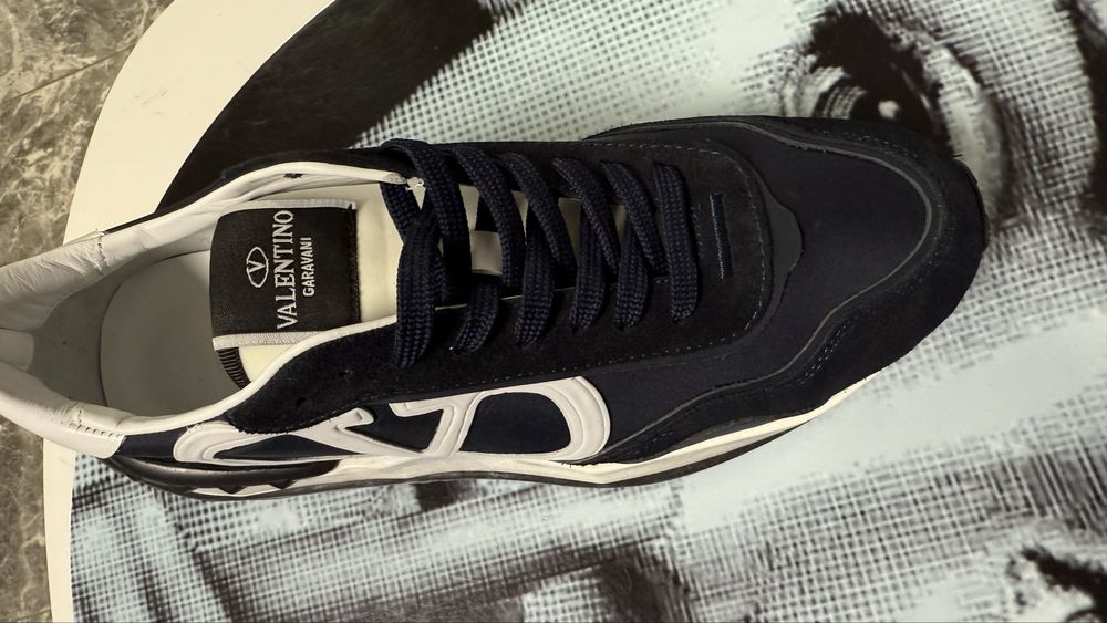 Valentino sneakers- мъжки обувки-Три цвята