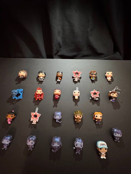 Продаётся коллекция фигурок «Stranger Things» (Очень странные дела)