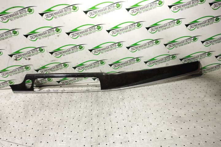 Ornament bord 9192937-10 BMW Seria 5 F11