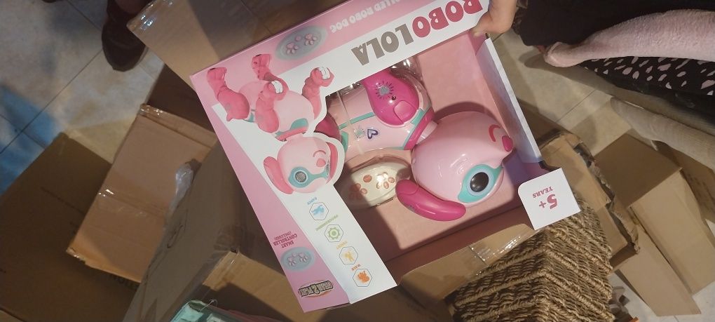 Продавам оригинални играчки bing flop