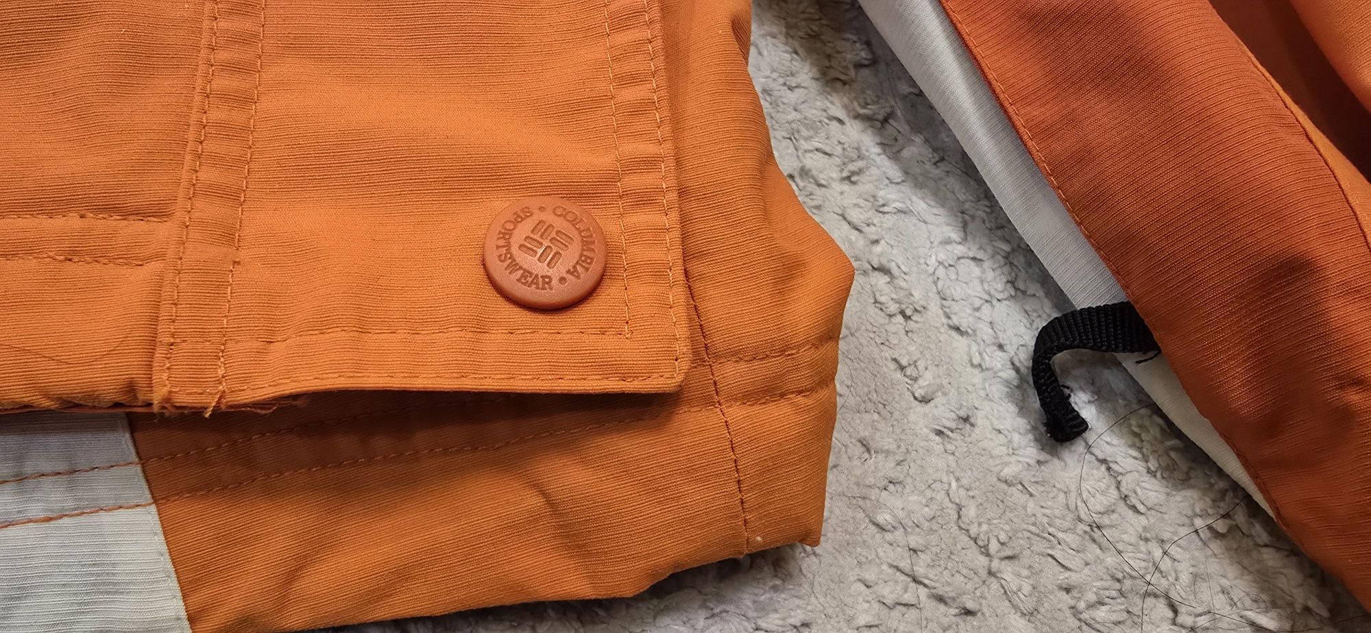 яке Columbia оригинално