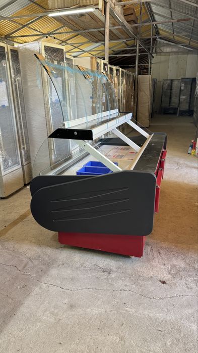Vitrina frigorifica orizontala pentru carne si mezeluri OPEN FRONT