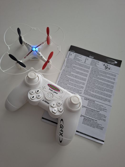 Drona de jucarie
