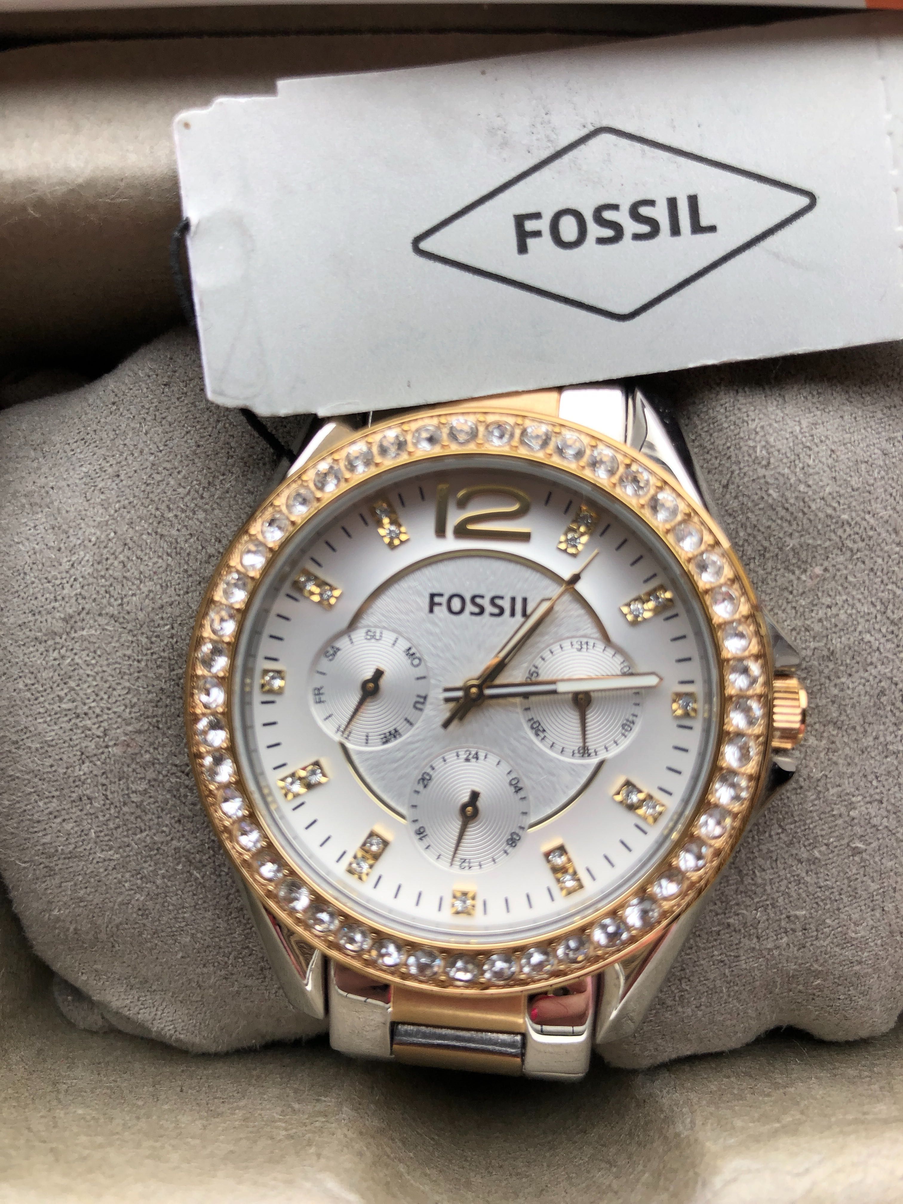 Ceas Fossil, model ES3204 - impecabil